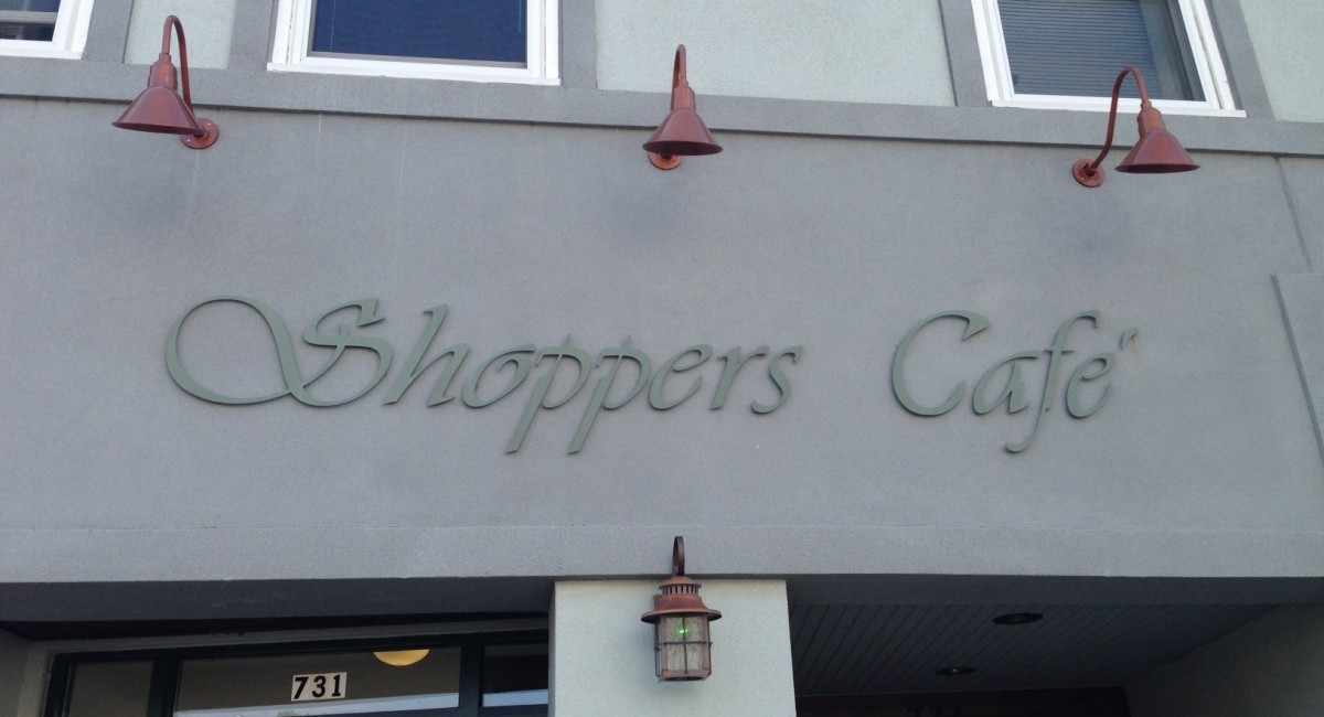 Shoppers Cafe Waltham